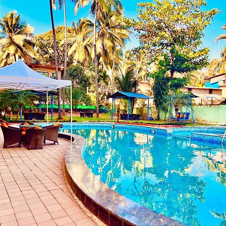 The Calagute Beach Resort By Shivam Resort 1 Km From Beach 坎多林 外观 照片