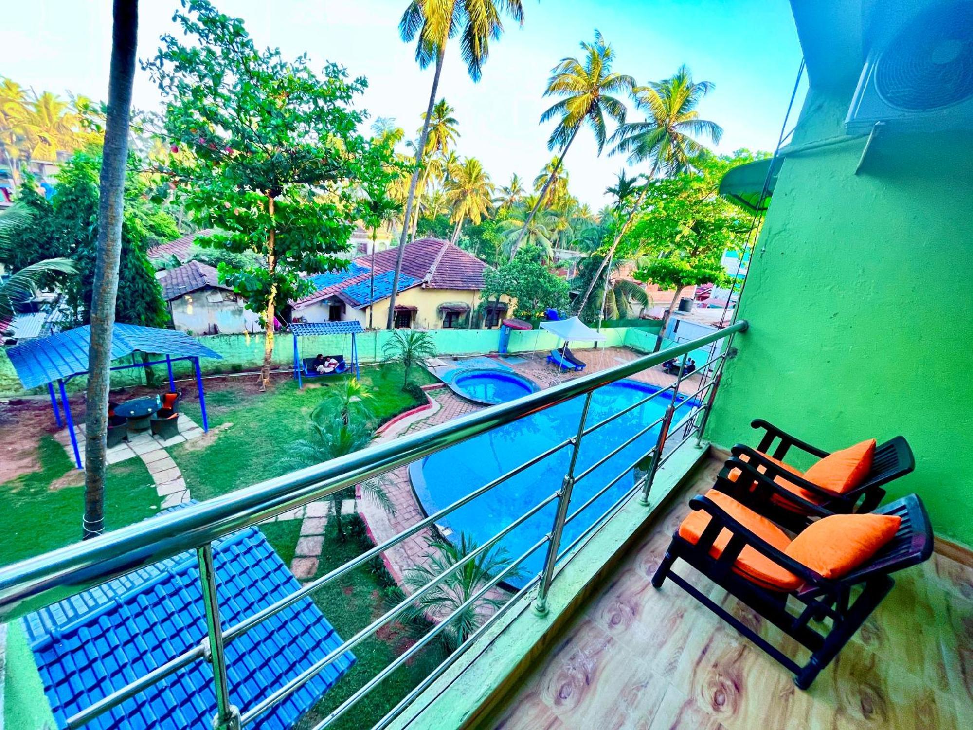 The Calagute Beach Resort By Shivam Resort 1 Km From Beach 坎多林 外观 照片