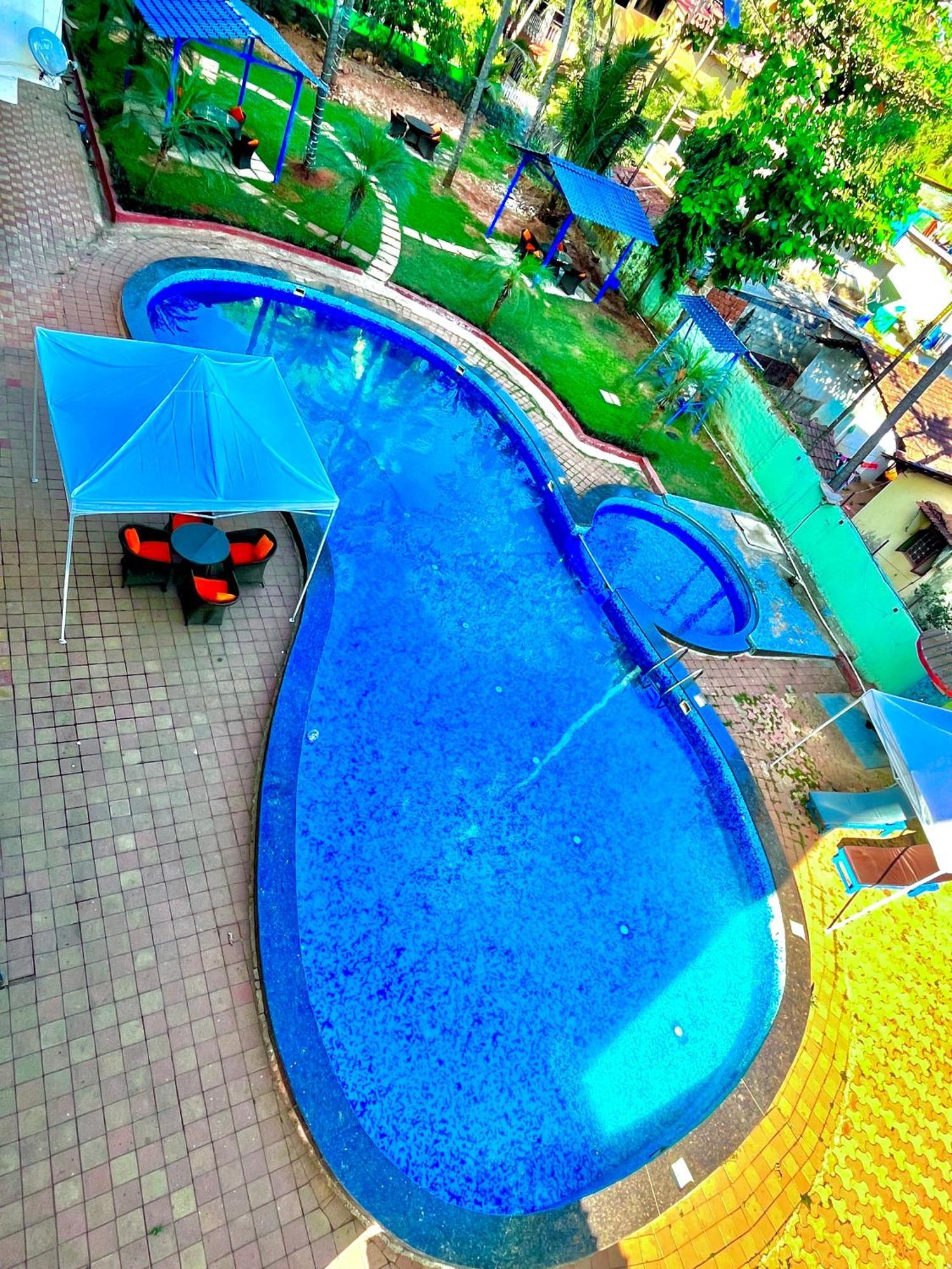 The Calagute Beach Resort By Shivam Resort 1 Km From Beach 坎多林 外观 照片