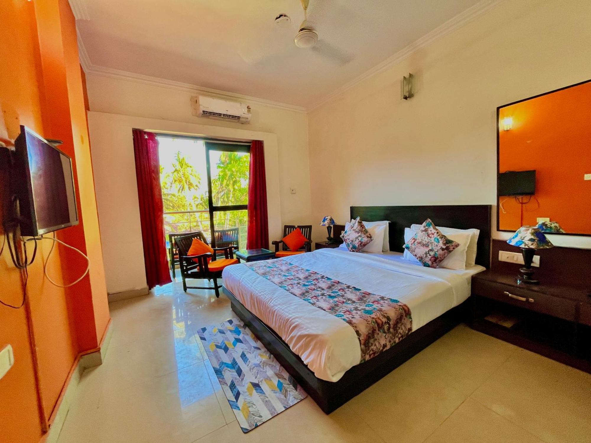 The Calagute Beach Resort By Shivam Resort 1 Km From Beach 坎多林 外观 照片