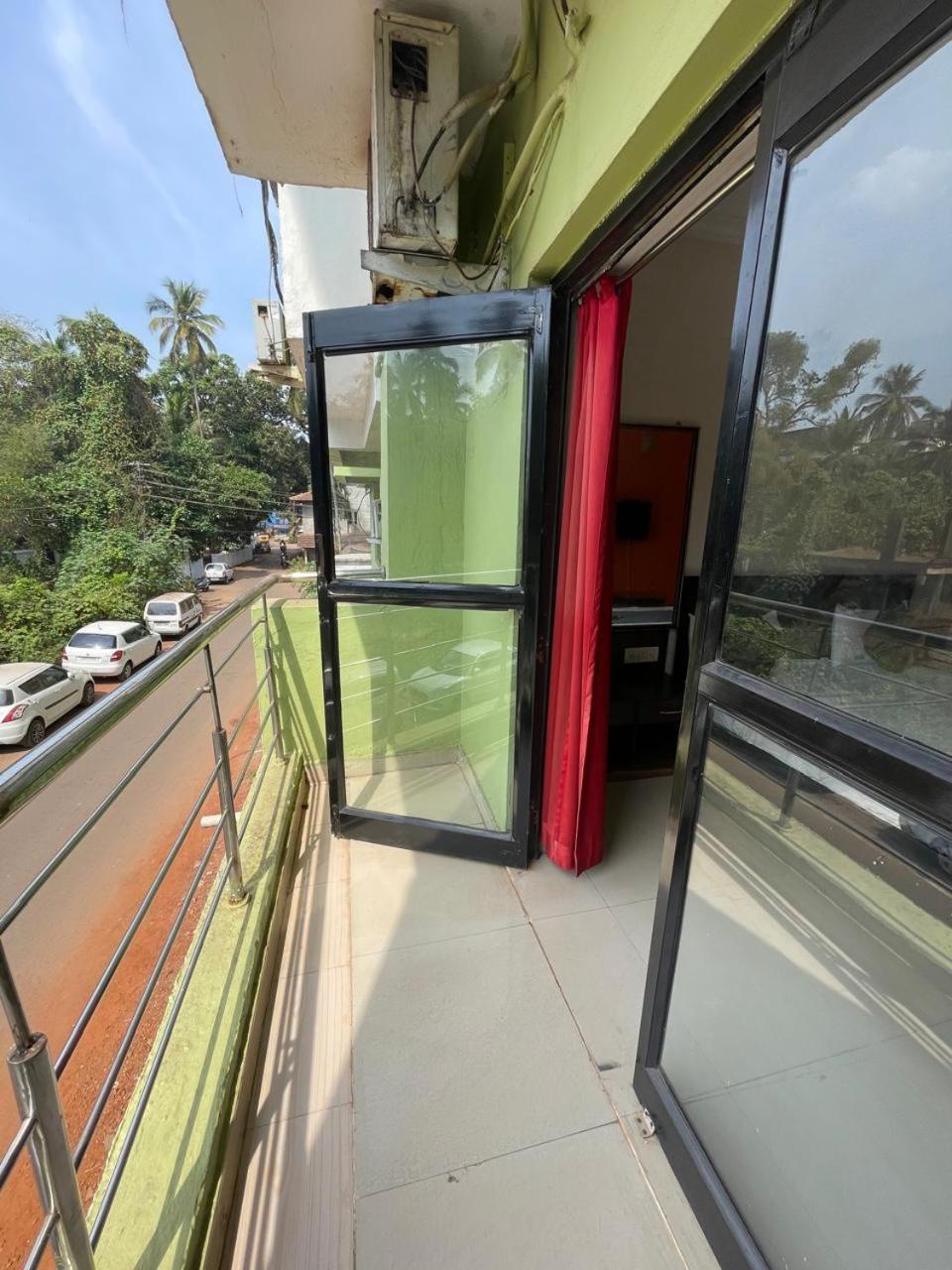 The Calagute Beach Resort By Shivam Resort 1 Km From Beach 坎多林 外观 照片